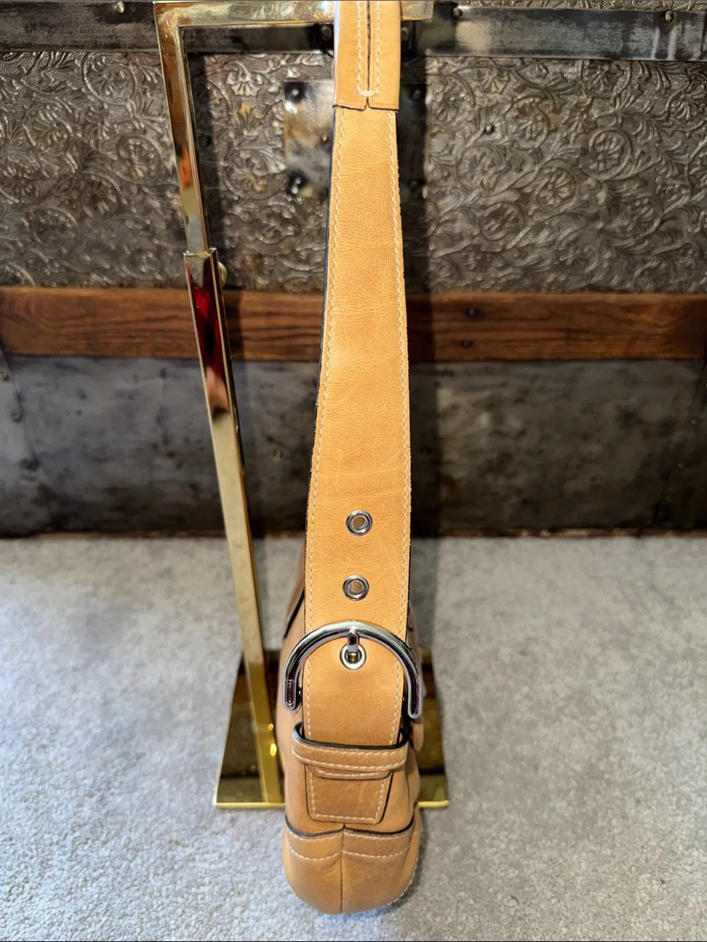 Coach Vintage British Tan Soho Small Buckle Flap Shoulder Bag w/Matching Wallet - Picture 4 of 16
